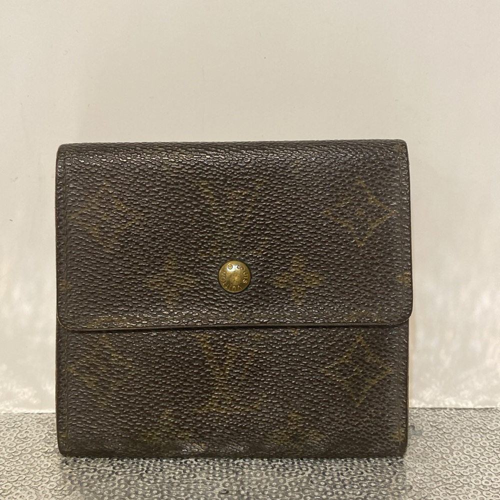 Louis Vuitton LV 2002 Monogram Portefeiulle Elise Bifold Wallet -